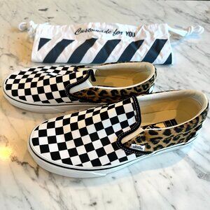 NWOT - Vans Customs Classic Slip-On Shoe Size 8.5W
